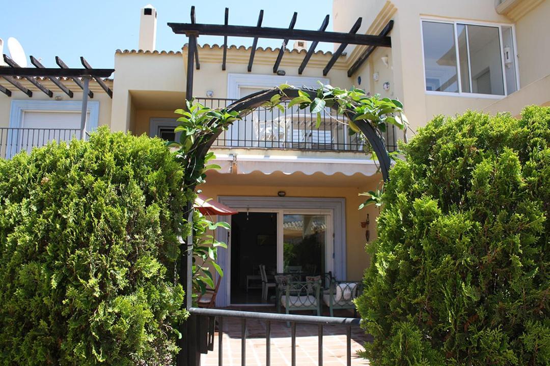 Azalea Marbella